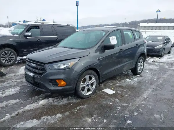 1FMCU0F74JUC17336 2018 FORD ESCAPE - Image 2