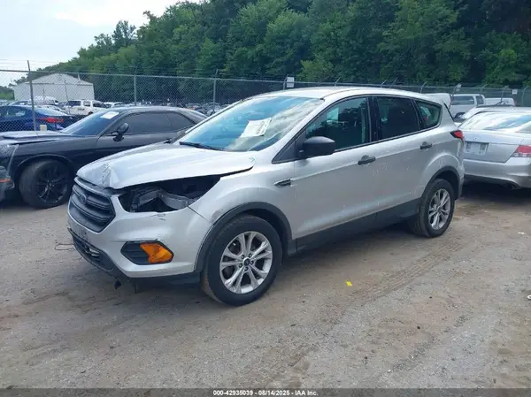 1FMCU0F74JUC27901 2018 FORD ESCAPE - Image 2