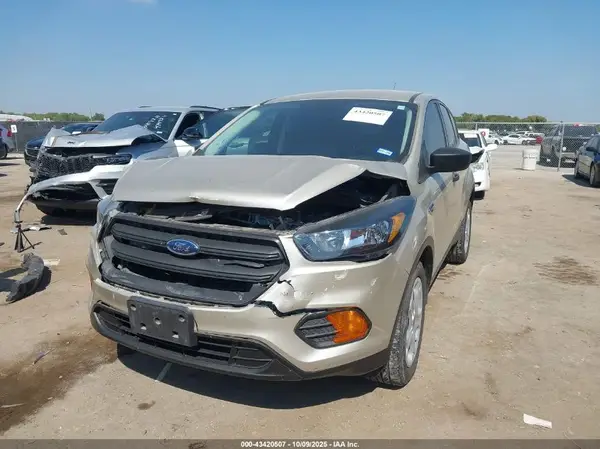 1FMCU0F74JUD58603 2018 FORD ESCAPE - Image 2