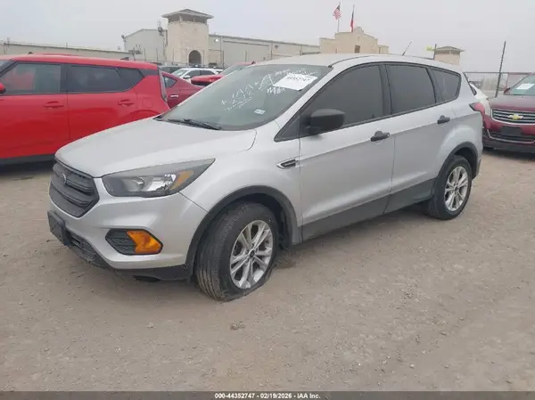 1FMCU0F74KUA05098 2019 FORD ESCAPE - Image 2