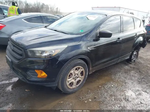 1FMCU0F74KUA90864 2019 FORD ESCAPE - Image 2
