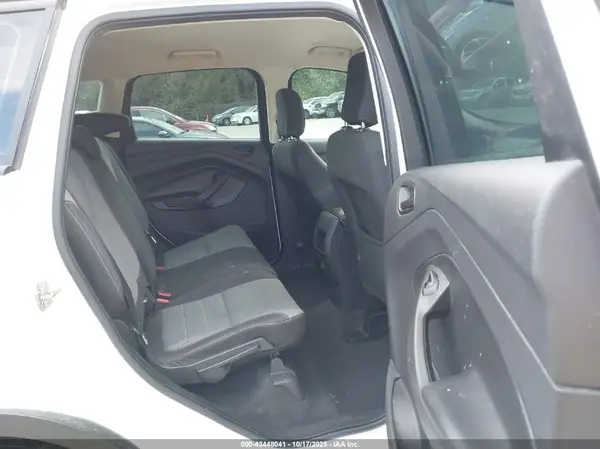 1FMCU0F74KUB86168 2019 FORD ESCAPE - Image 8