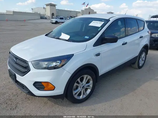 1FMCU0F74KUC02675 2019 FORD ESCAPE - Image 2