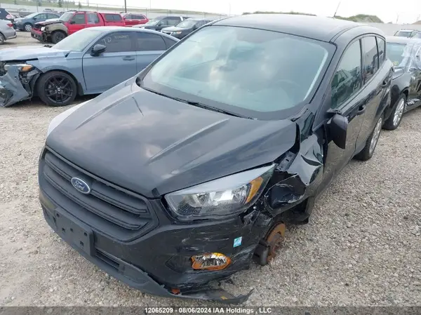 1FMCU0F74KUC16379 2019 FORD ESCAPE - Image 2