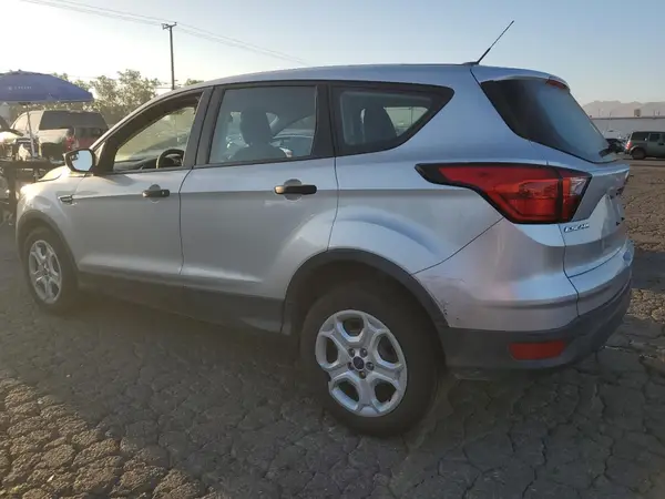 1FMCU0F74KUC27592 2019 FORD ESCAPE - Image 2