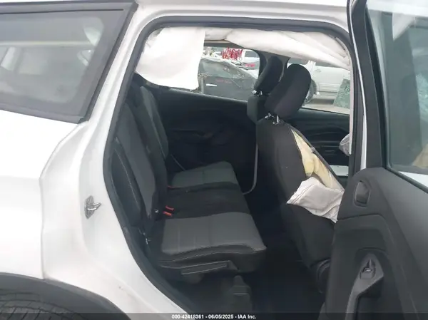 1FMCU0F74KUC27916 2019 FORD ESCAPE - Image 8