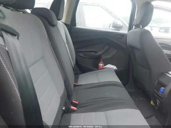 1FMCU0F74KUC45249 2019 FORD ESCAPE - Image 8