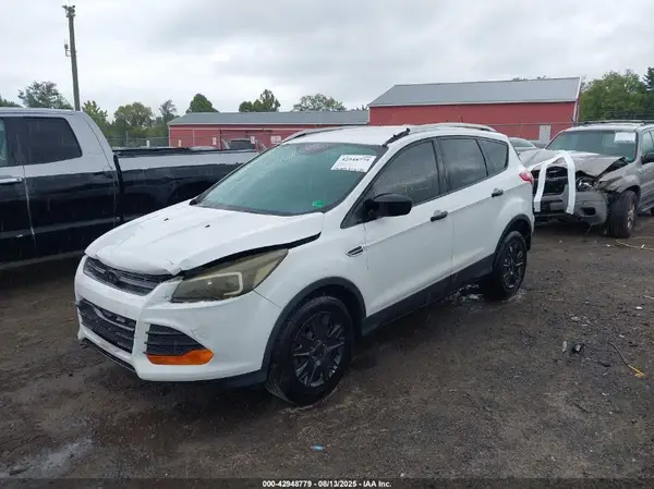 1FMCU0F75GUA04954 2016 FORD ESCAPE - Image 2