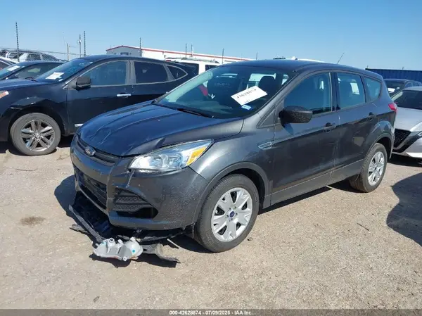 1FMCU0F75GUA38442 2016 FORD ESCAPE - Image 2