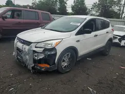 1FMCU0F75GUA72963 2016 FORD ESCAPE