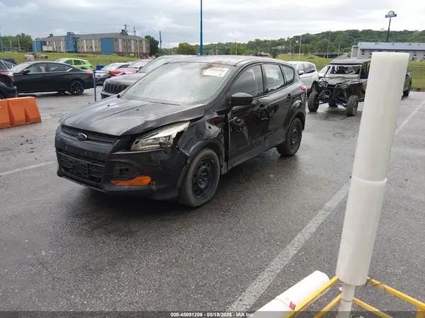 1FMCU0F75GUA82800 2016 FORD ESCAPE - Image 2