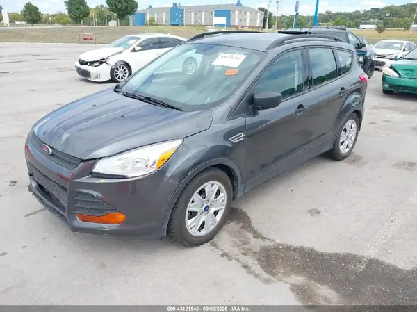 1FMCU0F75GUB23572 2016 FORD ESCAPE - Image 2