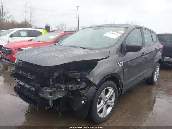 1FMCU0F75GUB30232 2016 FORD ESCAPE - Image 2