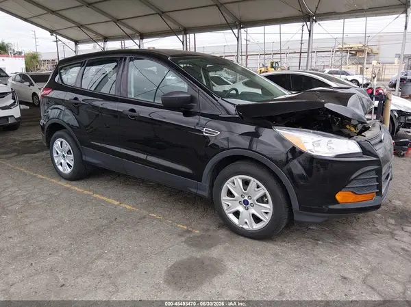 1FMCU0F75GUB38640 2016 FORD ESCAPE - Image 1