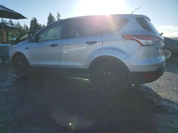 1FMCU0F75GUB38766 2016 FORD ESCAPE - Image 2