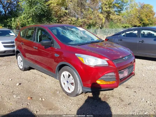 1FMCU0F75GUB56006 2016 FORD ESCAPE - Image 1