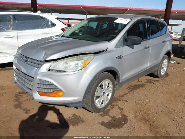 1FMCU0F75GUC41699 2016 FORD ESCAPE - Image 2