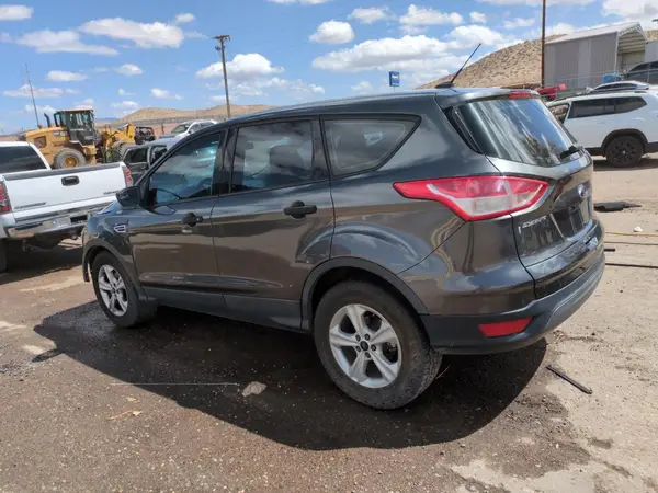 1FMCU0F75GUC58082 2016 FORD ESCAPE - Image 2
