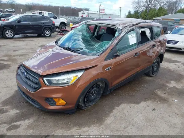 1FMCU0F75HUA13185 2017 FORD ESCAPE - Image 2