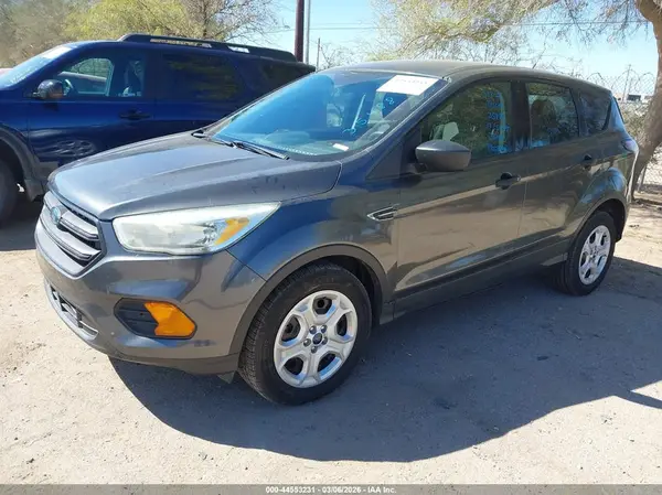 1FMCU0F75HUA28172 2017 FORD ESCAPE - Image 2