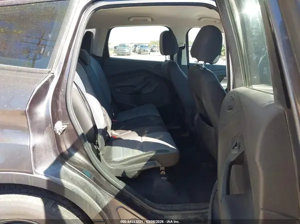 1FMCU0F75HUA28172 2017 FORD ESCAPE - Image 8