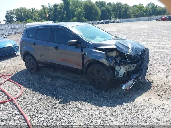 1FMCU0F75HUA35946 2017 FORD ESCAPE - Image 1