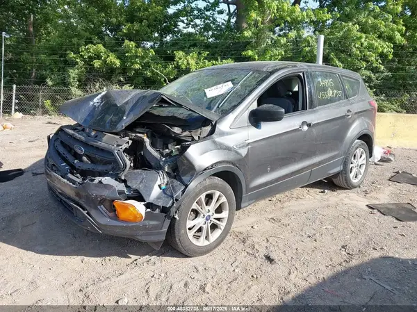 1FMCU0F75HUA48115 2017 FORD ESCAPE - Image 2