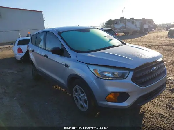 1FMCU0F75HUB12556 2017 FORD ESCAPE - Image 1