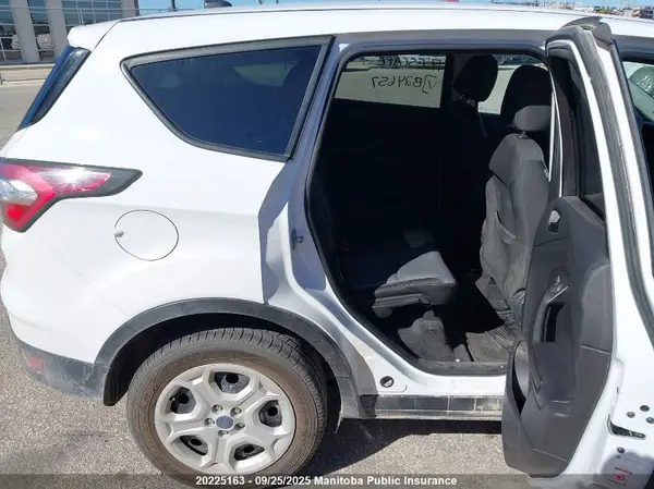 1FMCU0F75HUB24657 2017 FORD ESCAPE - Image 8