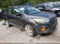 1FMCU0F75HUC01303 2017 FORD ESCAPE