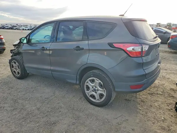 1FMCU0F75HUC05268 2017 FORD ESCAPE - Image 2