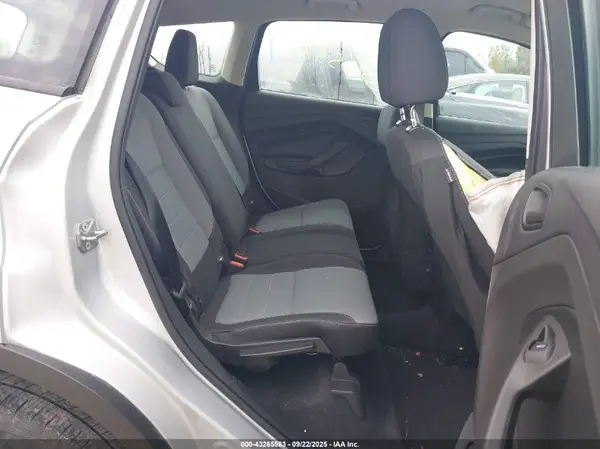 1FMCU0F75HUC05531 2017 FORD ESCAPE - Image 8