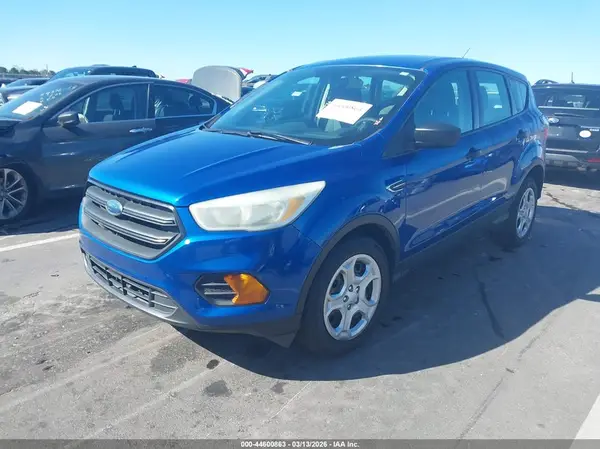 1FMCU0F75HUC06968 2017 FORD ESCAPE - Image 2