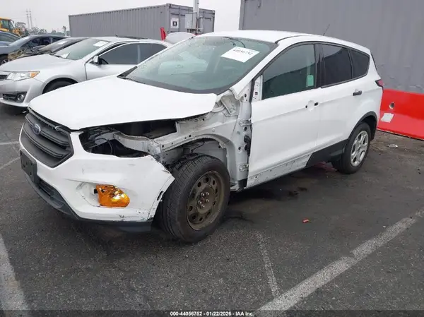 1FMCU0F75HUC11202 2017 FORD ESCAPE - Image 2