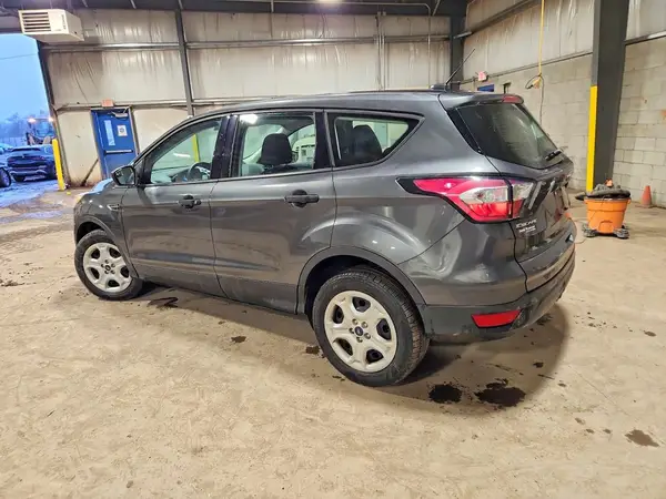 1FMCU0F75HUC39498 2017 FORD ESCAPE - Image 2
