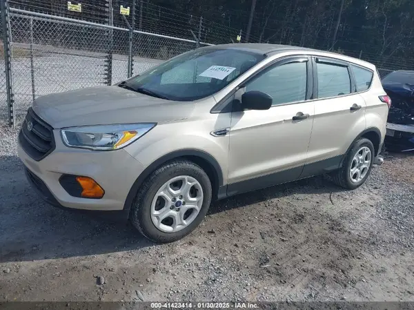 1FMCU0F75HUC43468 2017 FORD ESCAPE - Image 2