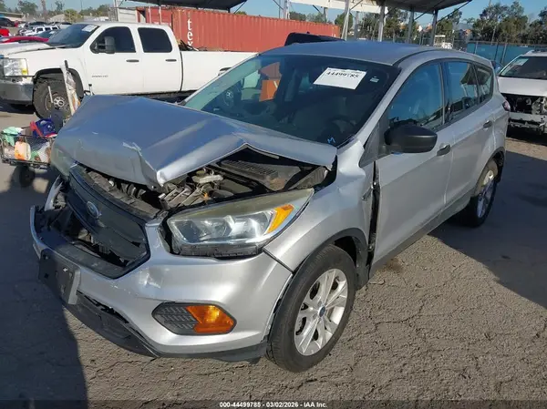 1FMCU0F75HUD12045 2017 FORD ESCAPE - Image 2