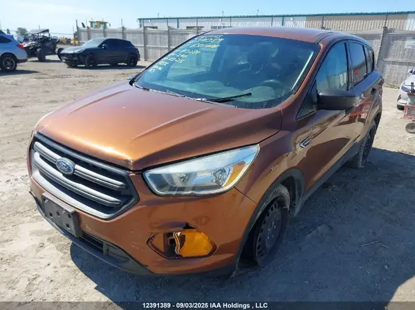 1FMCU0F75HUD13289 2017 FORD ESCAPE - Image 2