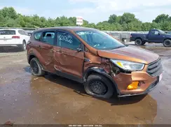 1FMCU0F75HUD16712 2017 FORD ESCAPE