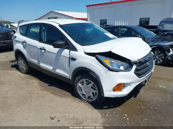 1FMCU0F75HUD67692 2017 FORD ESCAPE - Image 1