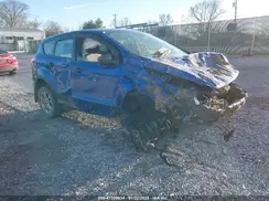 1FMCU0F75HUD72570 2017 FORD ESCAPE