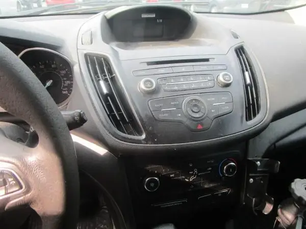 1FMCU0F75HUD95671 2017 FORD ESCAPE - Image 2