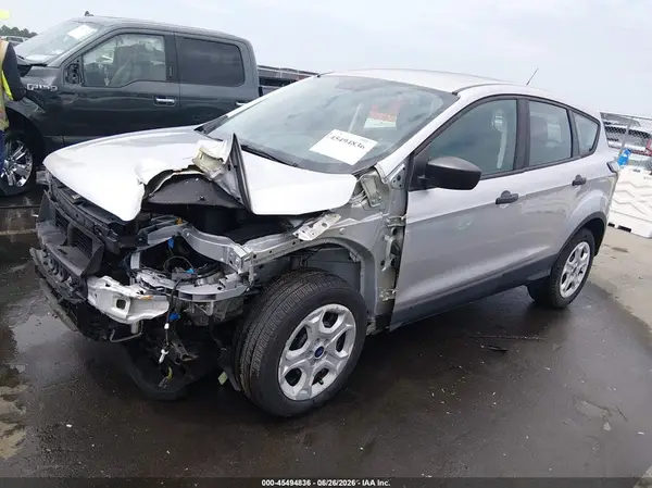 1FMCU0F75JUA06842 2018 FORD ESCAPE - Image 2
