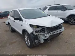 1FMCU0F75JUA24287 2018 FORD ESCAPE