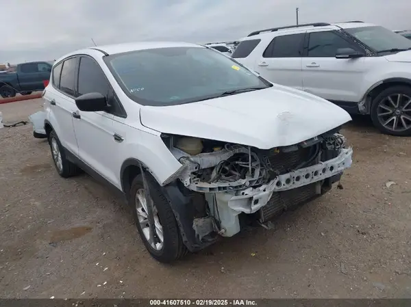 1FMCU0F75JUA24287 2018 FORD ESCAPE - Image 1