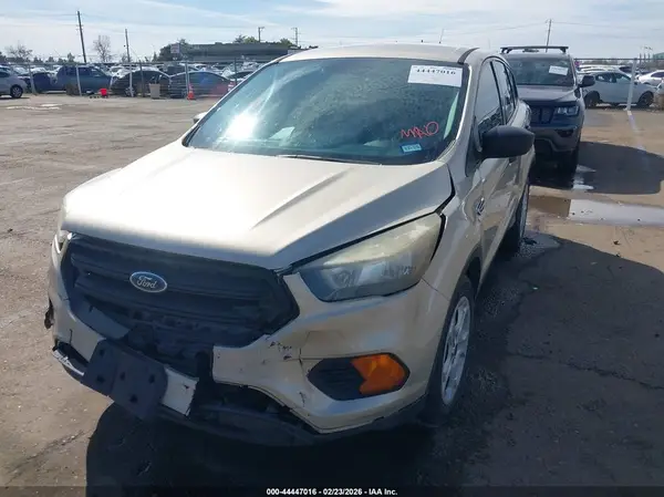 1FMCU0F75JUA41722 2018 FORD ESCAPE - Image 2