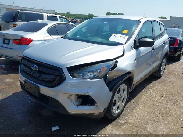 1FMCU0F75JUA84389 2018 FORD ESCAPE - Image 2