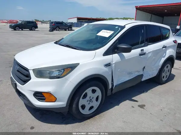 1FMCU0F75JUB11462 2018 FORD ESCAPE - Image 2