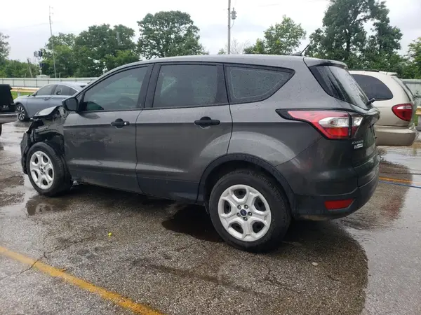1FMCU0F75JUB67725 2018 FORD ESCAPE - Image 2