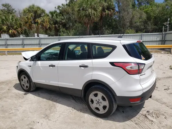 1FMCU0F75JUB92415 2018 FORD ESCAPE - Image 2